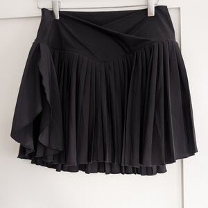 HALARA Black Asymmetrical Skirt
